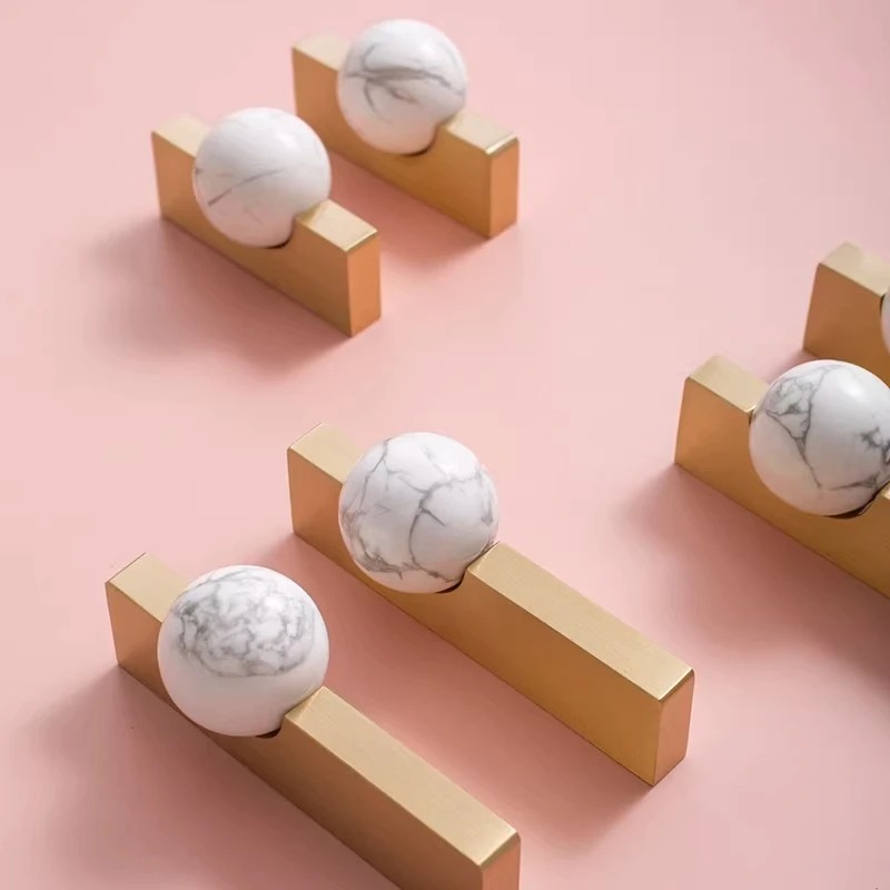 ลูกบอลคริสตัลสีขาว + มือจับเฟอ - Furniture Hardware Drop Pulls บทวิจารณ์และราคา